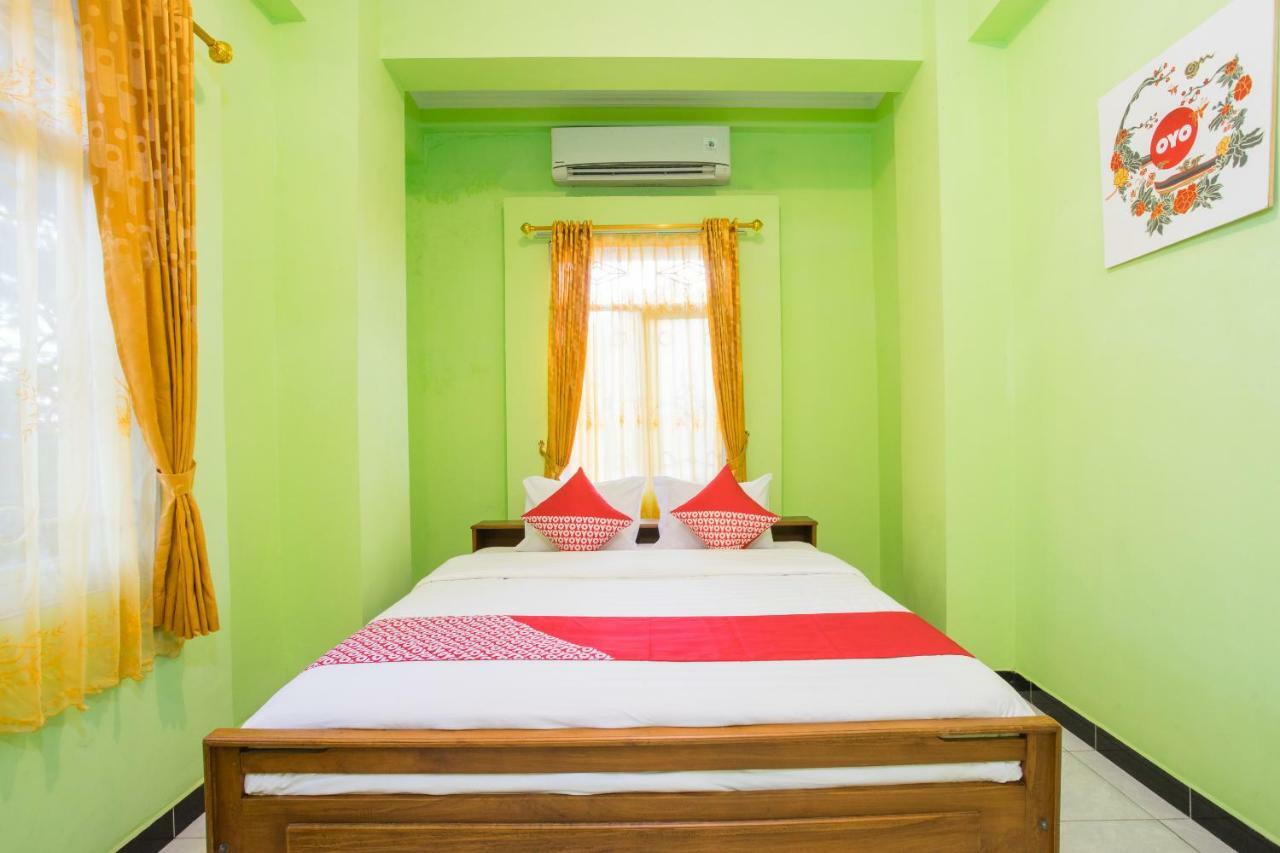 Oyo 1419 Rhona Guest House Syariah Yogyakarta Dış mekan fotoğraf