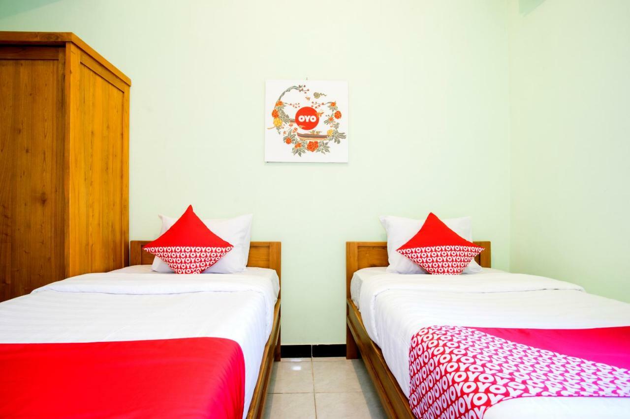 Oyo 1419 Rhona Guest House Syariah Yogyakarta Dış mekan fotoğraf
